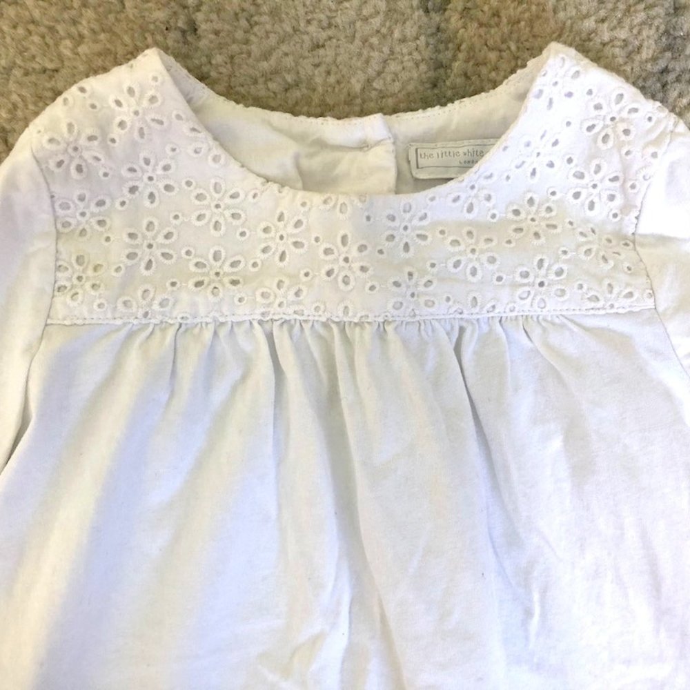 The White Company white eyelet long sleeve Girls top 18 - 24 months